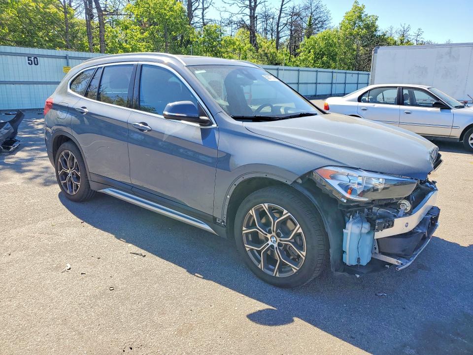 55617536 :رقم المزاد ، WBXJG9C01M5S29430 vin ، 2021 Bmw X1 مزاد بيع