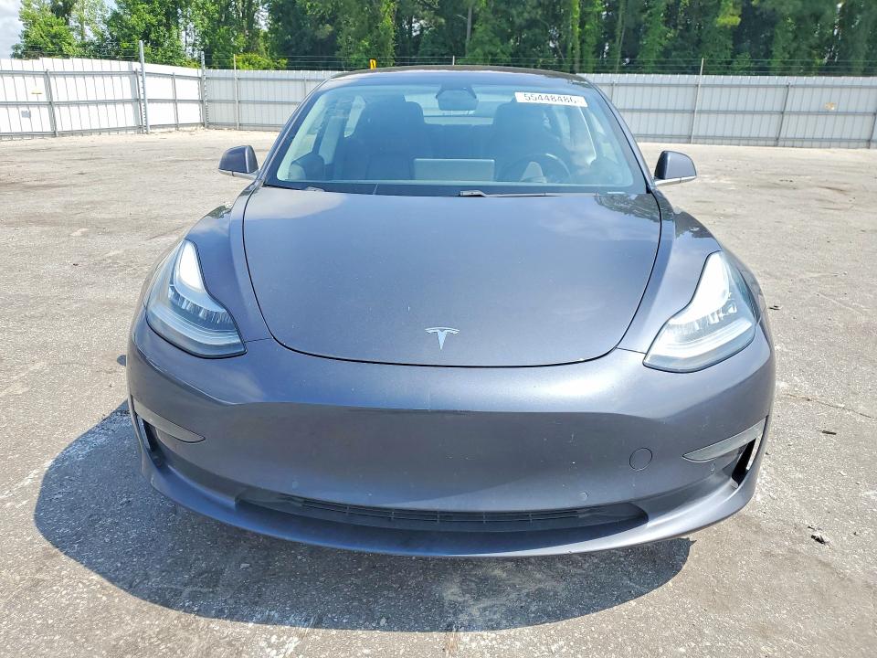 Продажа на аукционе авто 2018 Tesla Model 3, vin: 5YJ3E1EA9JF032051, номер лота: 55448486