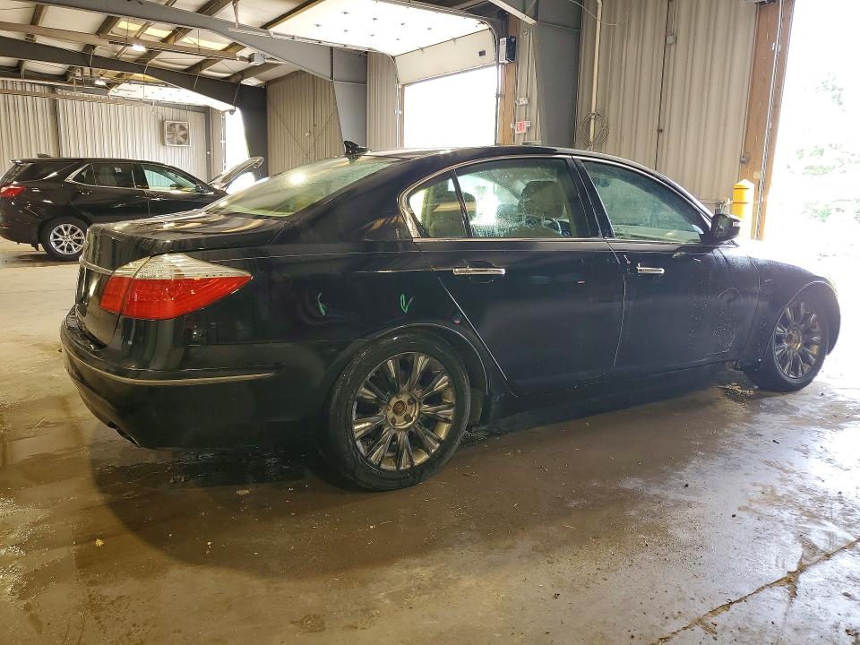 58001216 :رقم المزاد ، KMHGC4DE1BU114633 vin ، 2011 Hyundai Genesis مزاد بيع