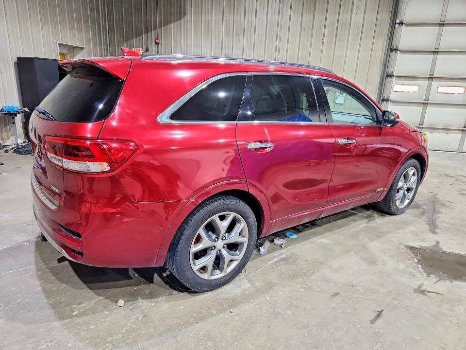 97683665 :رقم المزاد ، 5XYPKDA5XJG413002 vin ، 2018 Kia Sorento مزاد بيع