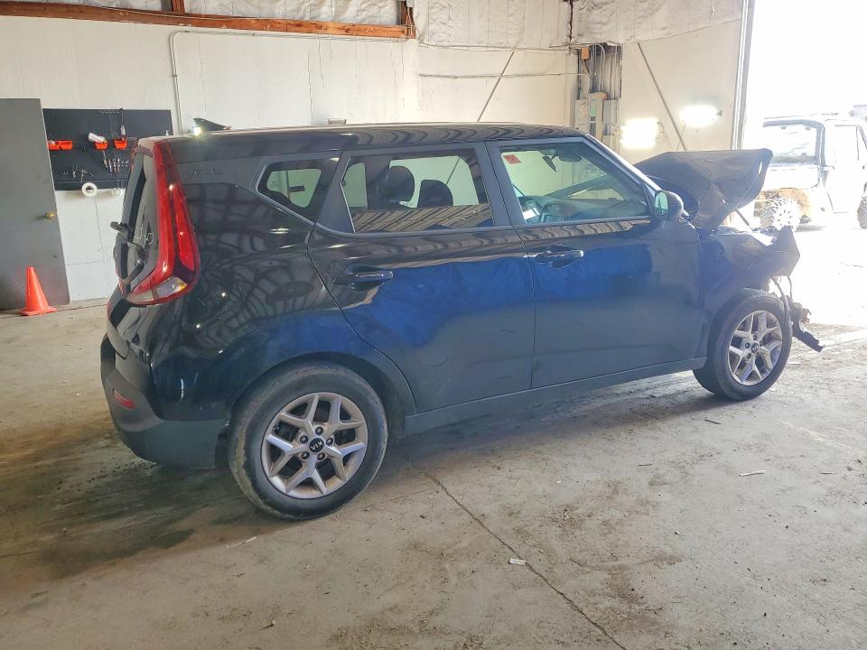 59090476 :رقم المزاد ، KNDJ23AU3M7785872 vin ، 2021 Kia Soul مزاد بيع