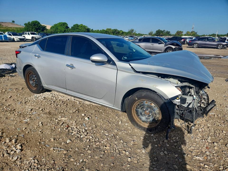 58558386 :رقم المزاد ، 1N4BL4BVXLC235482 vin ، 2020 Nissan Altima مزاد بيع