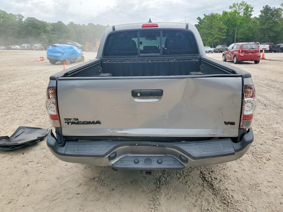 Продажа на аукционе авто 2015 Toyota Tacoma, vin: 3TMLU4EN3FM185616, номер лота: 55692456