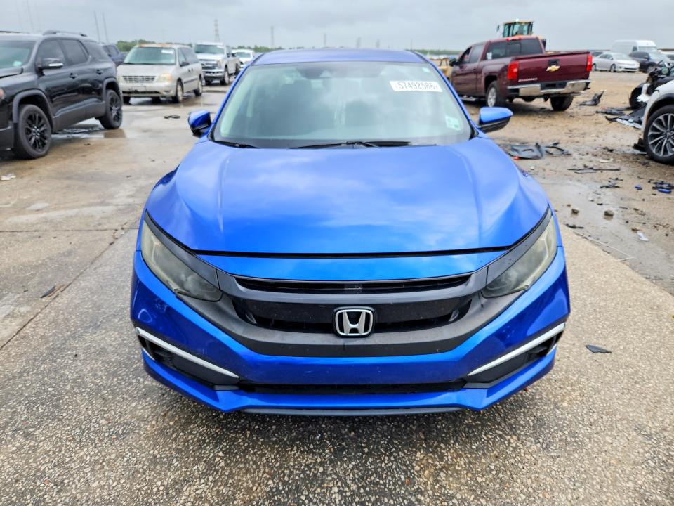 57492586 :رقم المزاد ، 19XFC2F60KE007226 vin ، 2019 Honda Civic مزاد بيع