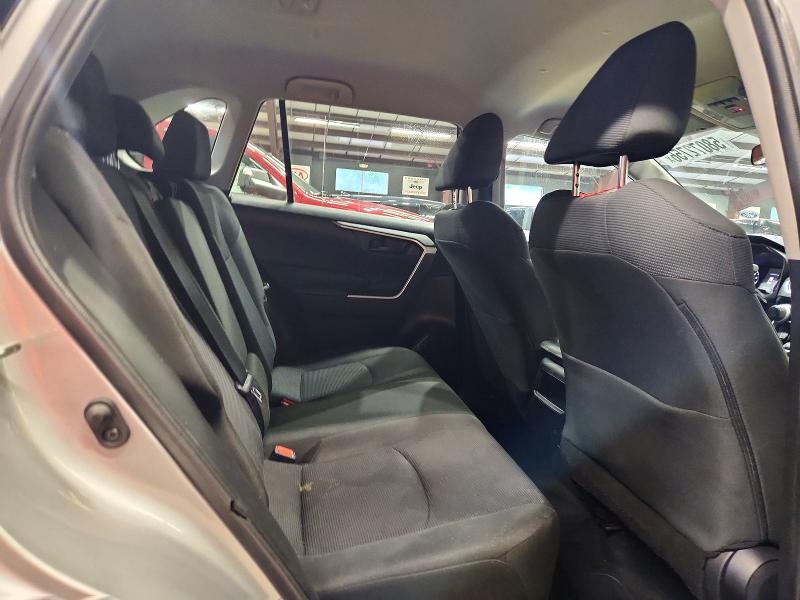 58072756 :رقم المزاد ، 2T3G1RFV0LW126104 vin ، 2020 Toyota Rav4 مزاد بيع
