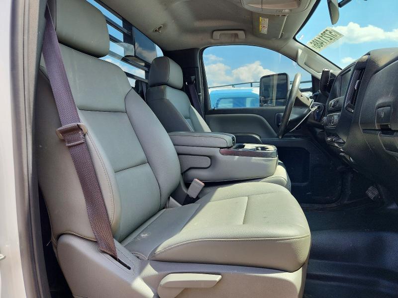 57211486 :رقم المزاد ، 1GB3CYCG8HZ375965 vin ، 2017 Chevrolet Silverado مزاد بيع