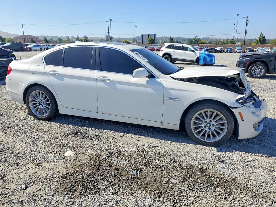 56628486 :رقم المزاد ، WBAFR7C55DC824030 vin ، 2013 Bmw 535 مزاد بيع