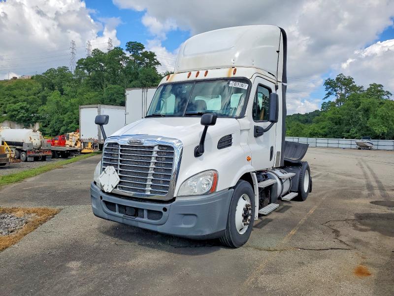 2016 Freightliner Cascadia 113 მანქანა იყიდება აუქციონზე, vin: 1FUBGAD41GLGU8636, აუქციონის ნომერი: 56163076