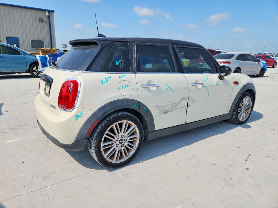 2016 Mini Cooper მანქანა იყიდება აუქციონზე, vin: WMWXU1C55G2D11258, აუქციონის ნომერი: 58424736