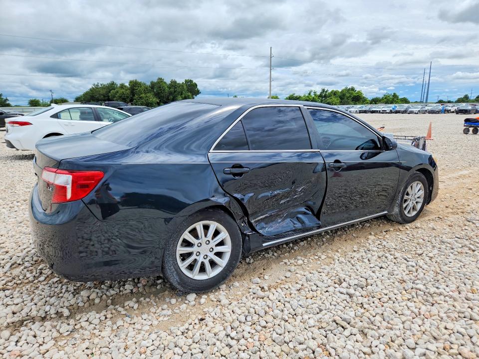 57505616 :رقم المزاد ، 4T1BF1FK1CU124194 vin ، 2012 Toyota Camry مزاد بيع