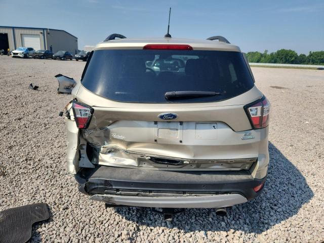 56501916 :رقم المزاد ، 1FMCU0GD5JUA42888 vin ، 2018 Ford Escape مزاد بيع