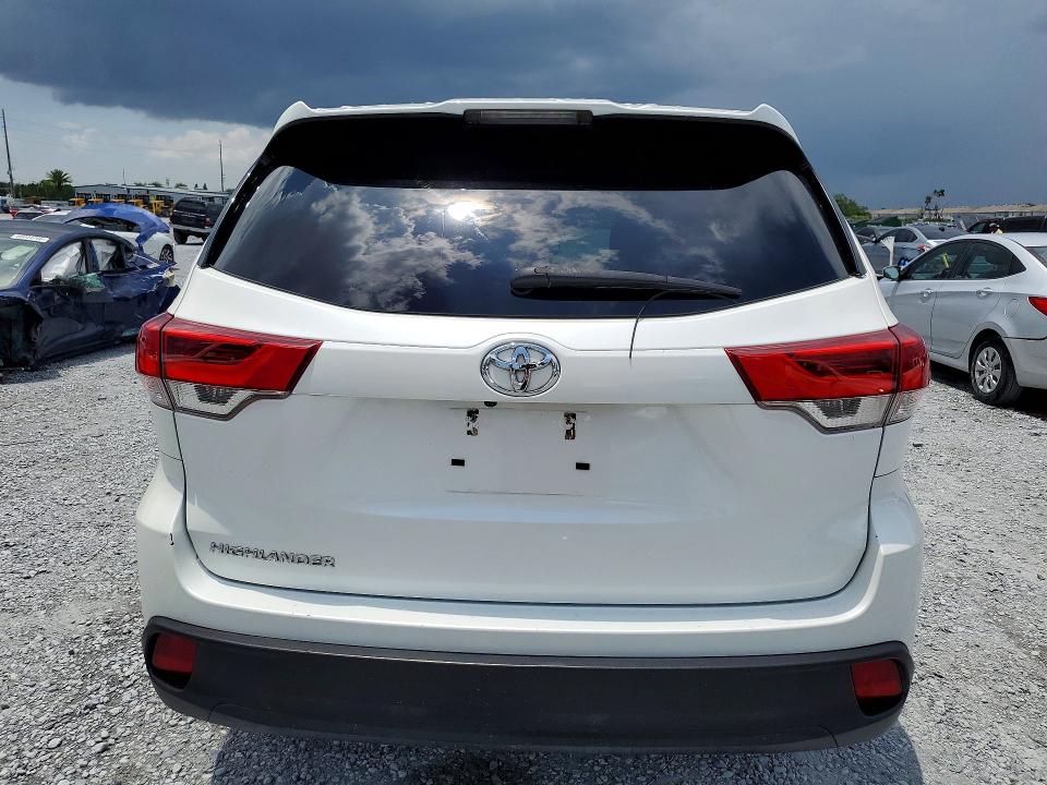 Продаж на аукціоні авто 2019 Toyota Highlander, vin: 5TDZARFH4KS058683, номер лоту: 57270816
