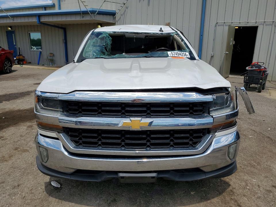 Продаж на аукціоні авто 2018 Chevrolet Silverado, vin: 3GCUCRER0JG278334, номер лоту: 57494256