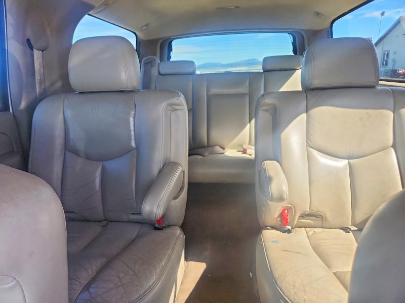2006 Chevrolet Suburban მანქანა იყიდება აუქციონზე, vin: 3GNFK16Z06G112342, აუქციონის ნომერი: 55657766