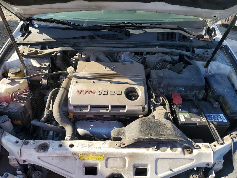 2004 Toyota Camry Solara მანქანა იყიდება აუქციონზე, vin: 4T1FA38P34U032641, აუქციონის ნომერი: 55812966