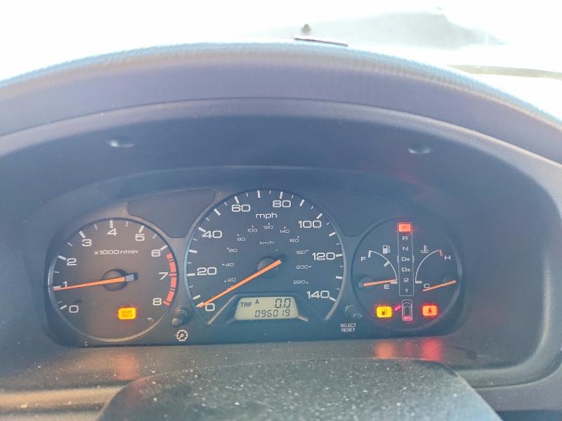 55640266 :رقم المزاد ، 2HKRL18741H563255 vin ، 2001 Honda Odyssey مزاد بيع
