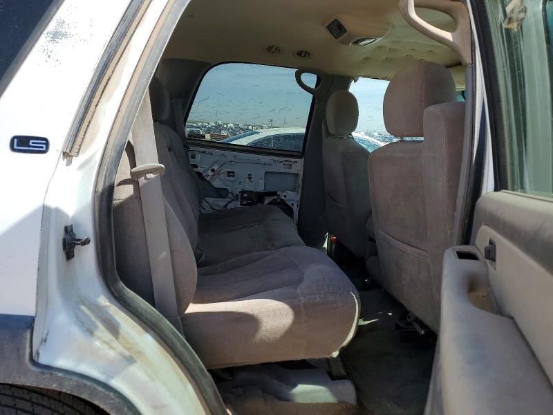 57815126 :رقم المزاد ، 1GNEC13T9YJ152493 vin ، 2000 Chevrolet Tahoe مزاد بيع