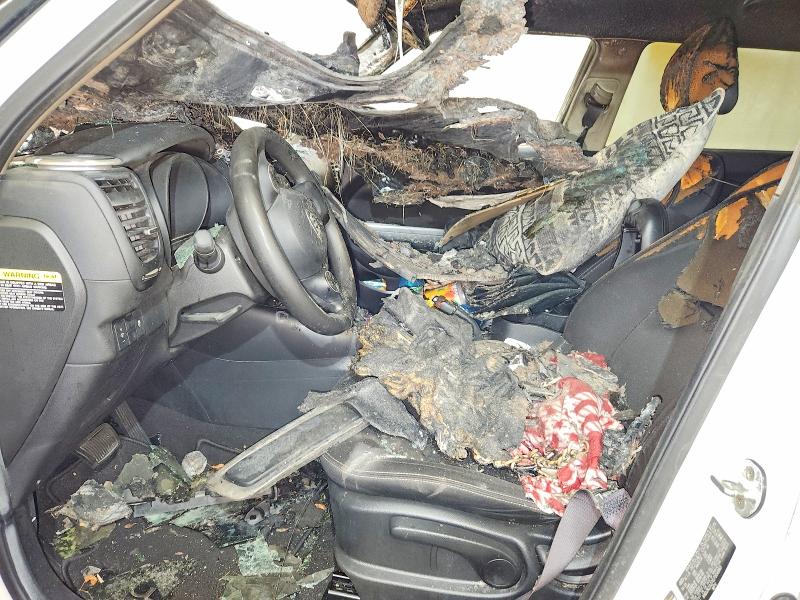 57663716 :رقم المزاد ، KNDJN2A27G7304963 vin ، 2016 Kia Soul مزاد بيع