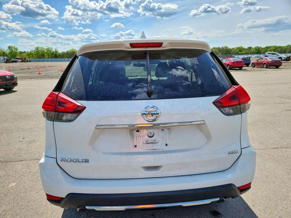 55915926 :رقم المزاد ، JN8AT2MV9HW012528 vin ، 2017 Nissan Rogue مزاد بيع