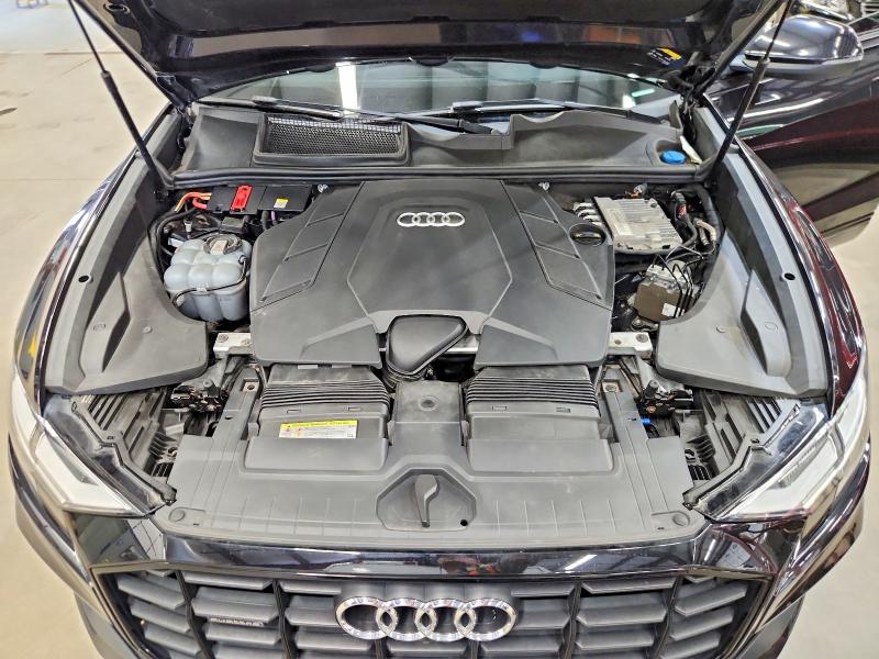 57812786 :رقم المزاد ، WA1DVAF11KD028727 vin ، 2019 Audi Q8 مزاد بيع