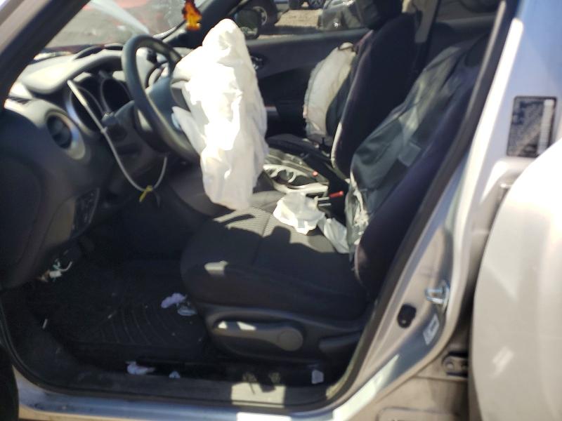 57729866 :رقم المزاد ، JN8AF5MV8FT565713 vin ، 2015 Nissan Juke مزاد بيع