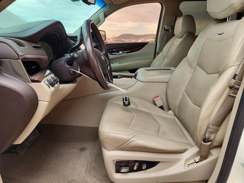 57196346 :رقم المزاد ، 1GYS4BKJ6FR244443 vin ، 2015 Cadillac Escalade مزاد بيع