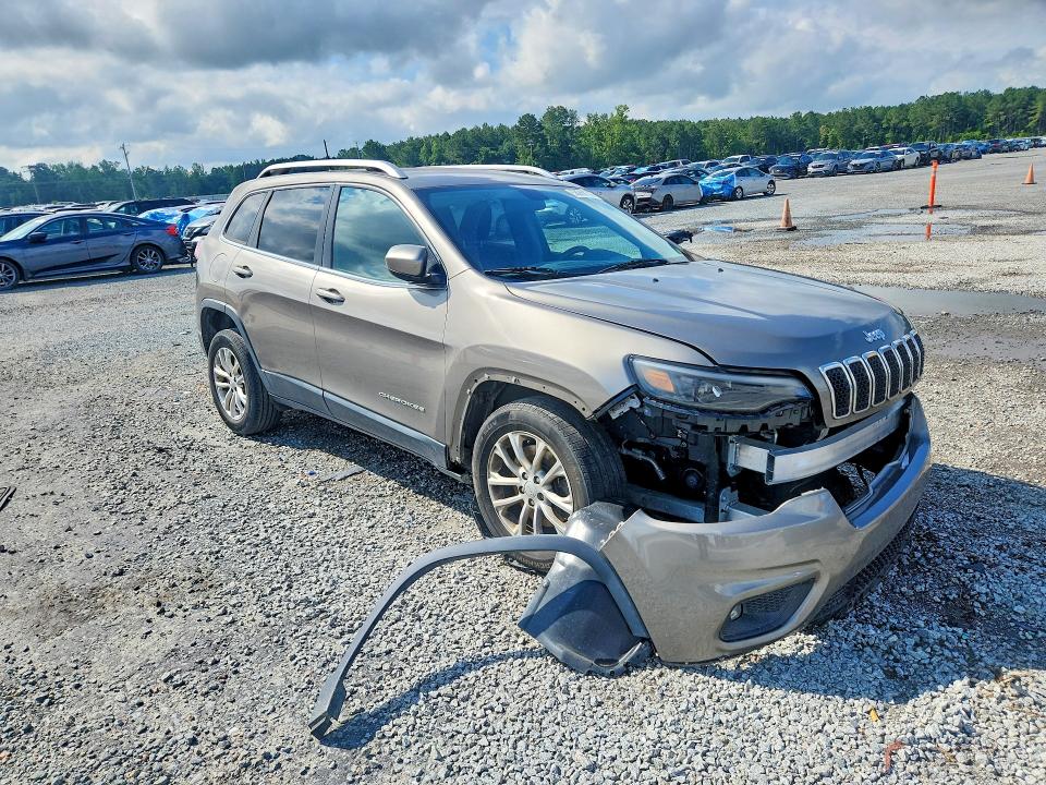 2019 Jeep Cherokee მანქანა იყიდება აუქციონზე, vin: 1C4PJLCB1KD396185, აუქციონის ნომერი: 58266776