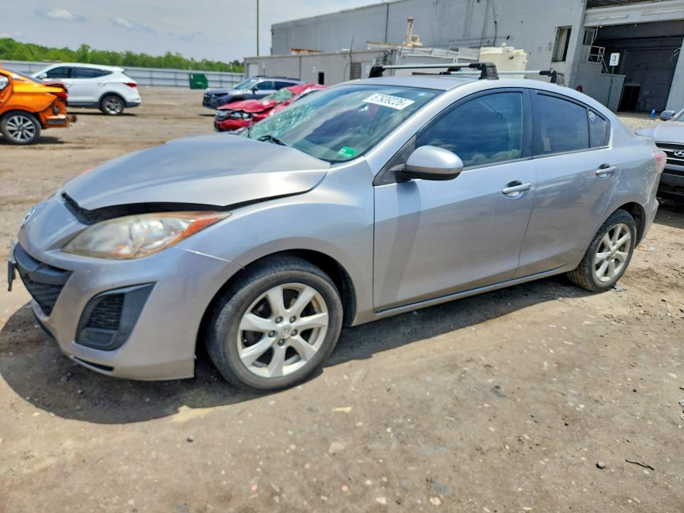 57939226 :رقم المزاد ، JM1BL1VG9B1401149 vin ، 2011 Mazda 3 مزاد بيع