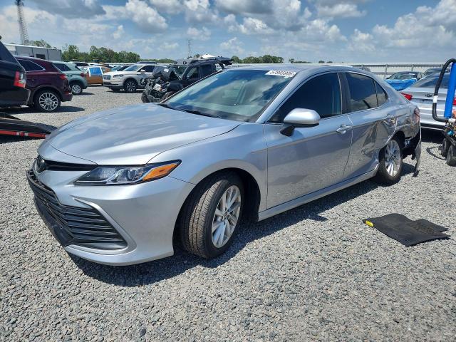 57895906 :رقم المزاد ، 4T1C11AK3RU865191 vin ، 2024 Toyota Camry مزاد بيع