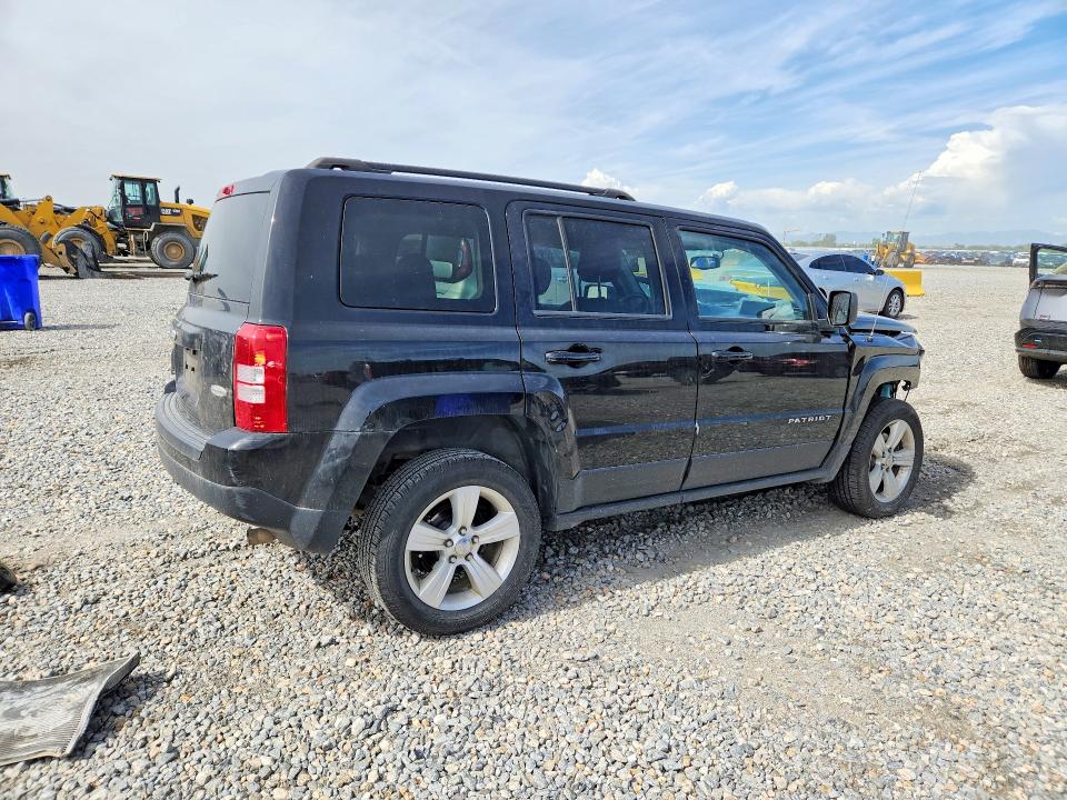 56044616 :رقم المزاد ، 1C4NJRFB7FD417567 vin ، 2015 Jeep Patriot مزاد بيع