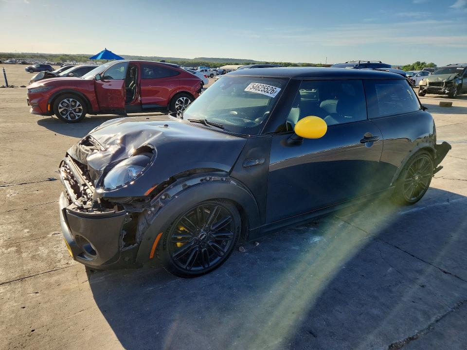 Продажа на аукционе авто 2015 Mini Cooper, vin: WMWXP7C55F2C60143, номер лота: 54625526