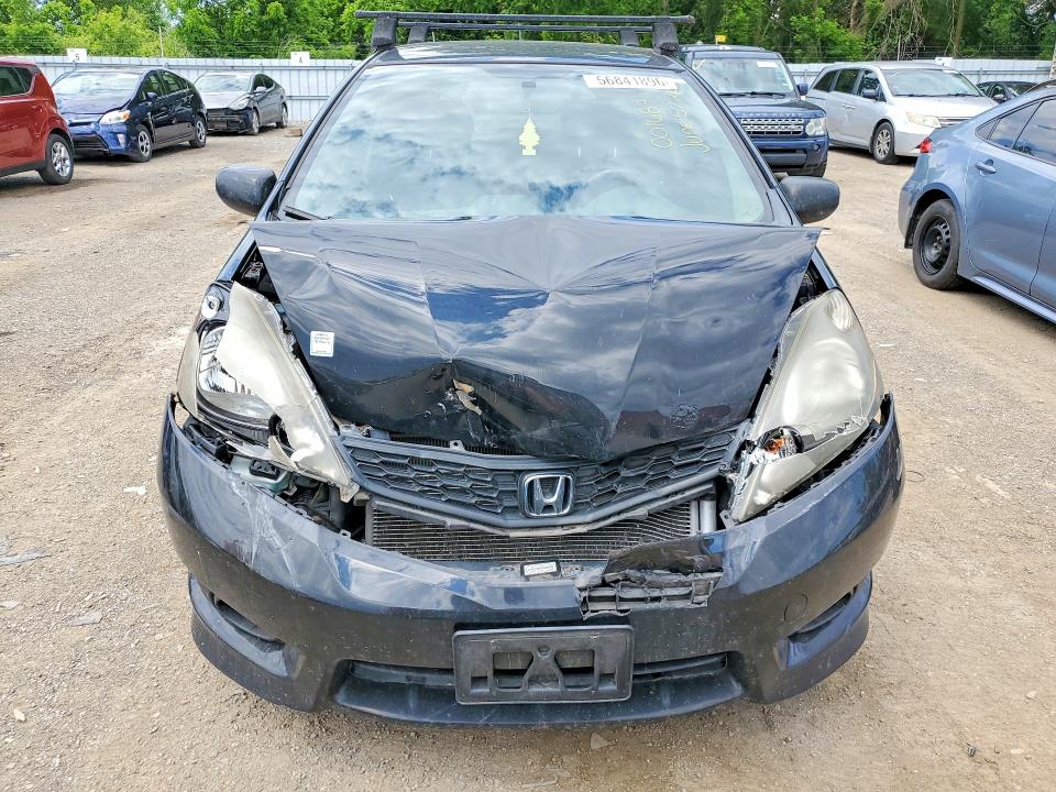 56841896 :رقم المزاد ، LUCGE8H7XD3001687 vin ، 2013 Honda Fit مزاد بيع