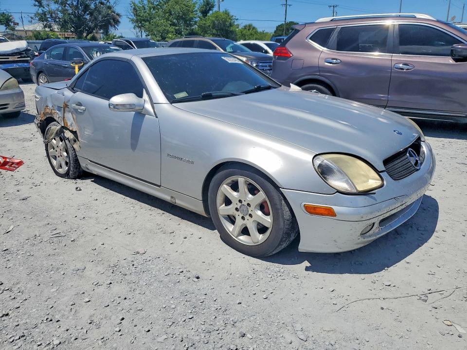 Продаж на аукціоні авто 2003 Mercedes-benz Slk, vin: WDBKK49F33F290333, номер лоту: 56228466