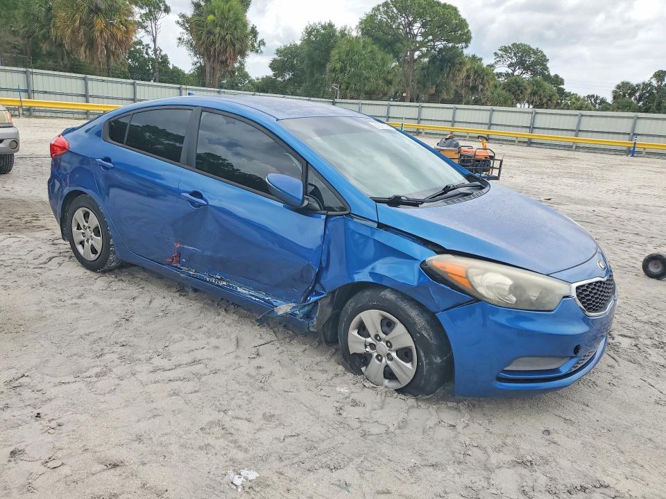 Продажа на аукционе авто 2015 Kia Forte, vin: KNAFX4A65F5332086, номер лота: 55578126