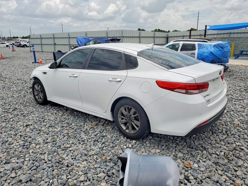55697726 :رقم المزاد ، 5XXGT4L18GG010088 vin ، 2016 Kia Optima مزاد بيع