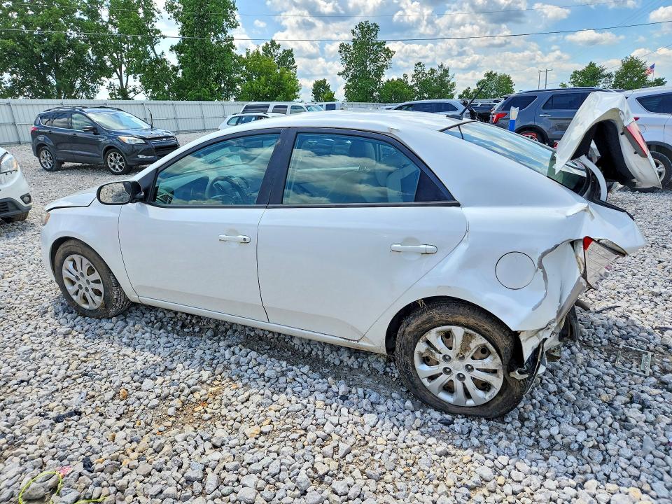 2011 Kia Forte მანქანა იყიდება აუქციონზე, vin: KNAFU4A29B5394090, აუქციონის ნომერი: 58126586