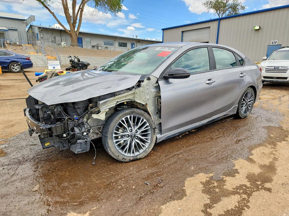 2024 Kia Forte მანქანა იყიდება აუქციონზე, vin: 3KPF54AD9RE812566, აუქციონის ნომერი: 58591786