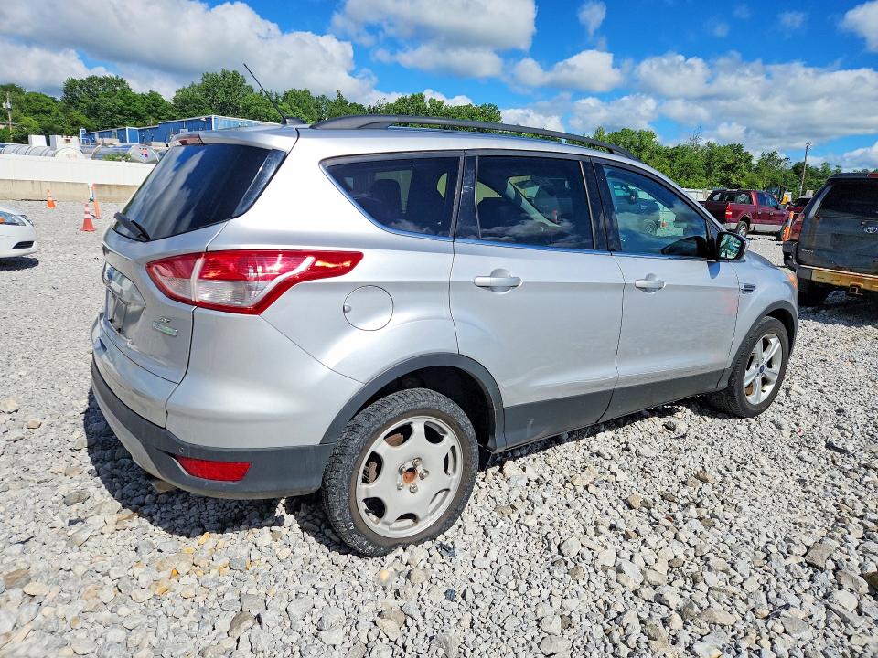 57186276 :رقم المزاد ، 1FMCU0GXXEUC10914 vin ، 2014 Ford Escape مزاد بيع