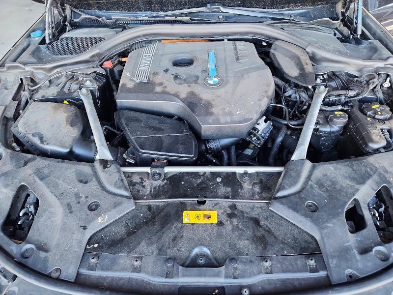 59391876 :رقم المزاد ، WBAJA9C52JB252784 vin ، 2018 Bmw 530e مزاد بيع