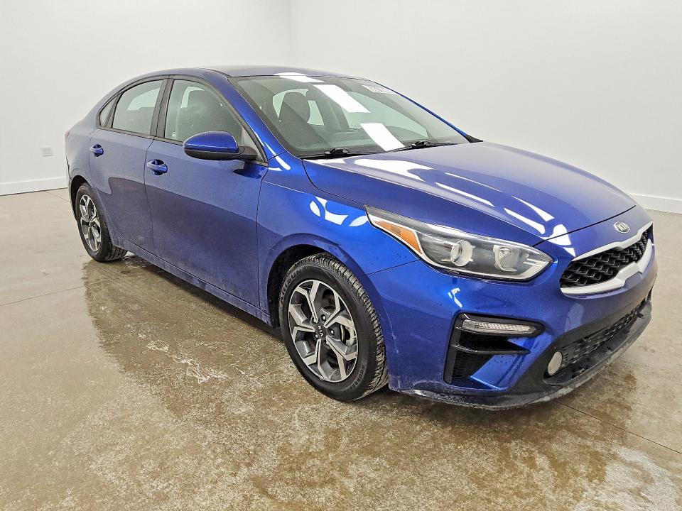 2019 Kia Forte მანქანა იყიდება აუქციონზე, vin: 3KPF24AD4KE083777, აუქციონის ნომერი: 56618906