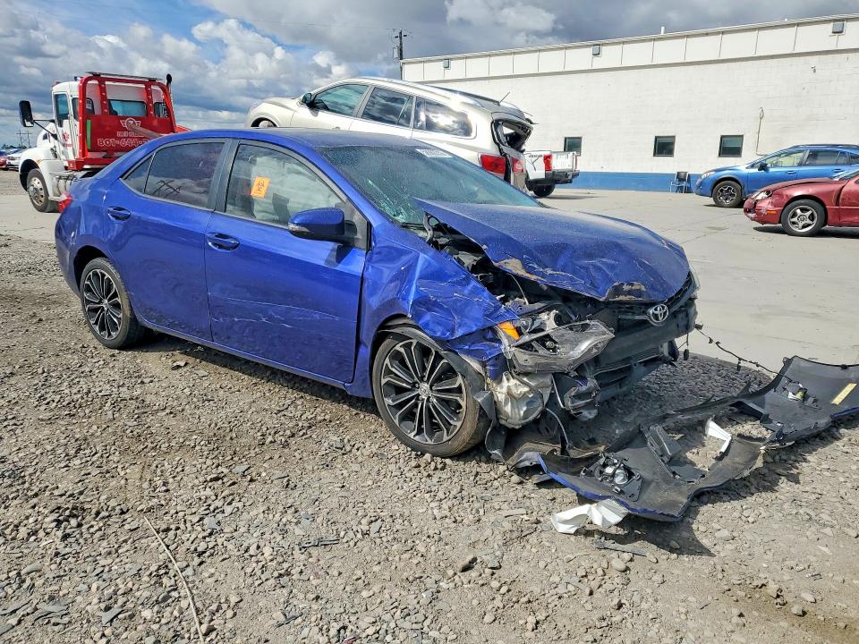 2015 Toyota Corolla მანქანა იყიდება აუქციონზე, vin: 5YFBURHE9FP332163, აუქციონის ნომერი: 58980316