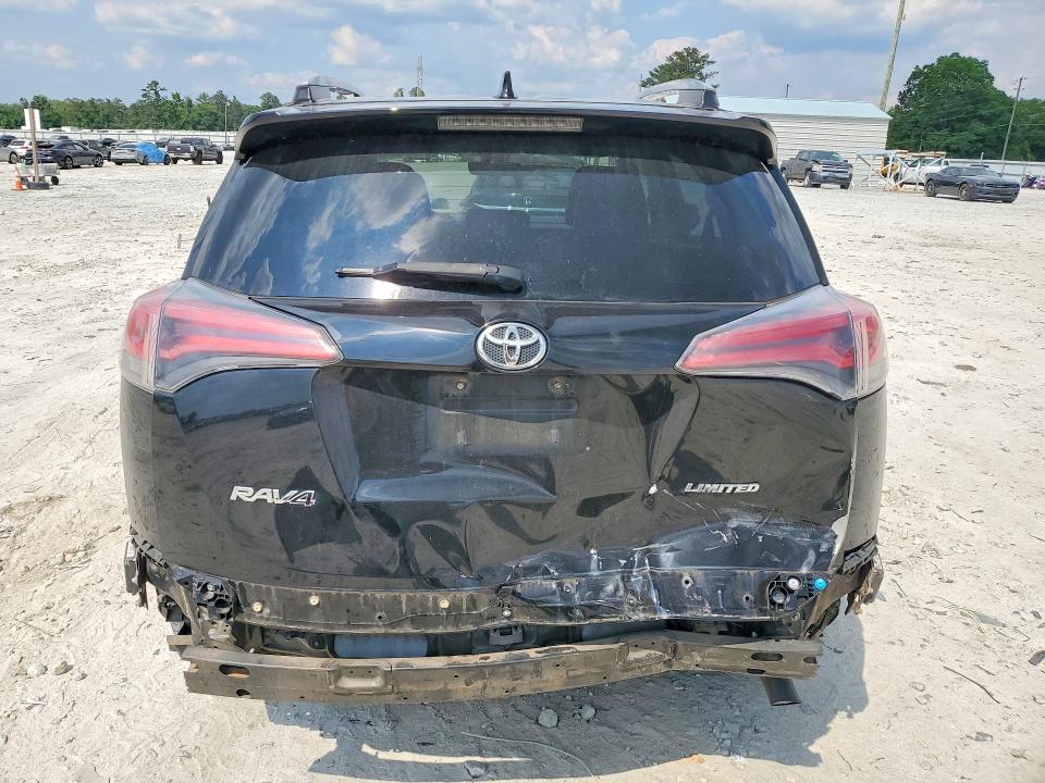 57004236 :رقم المزاد ، 2T3YFREV2JW429714 vin ، 2018 Toyota Rav4 مزاد بيع