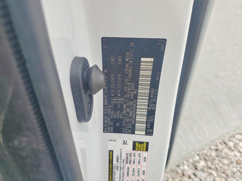 2025 Toyota Corolla Cross Hybrid მანქანა იყიდება აუქციონზე, vin: 7MUFBABG0SV088302, აუქციონის ნომერი: 58098176