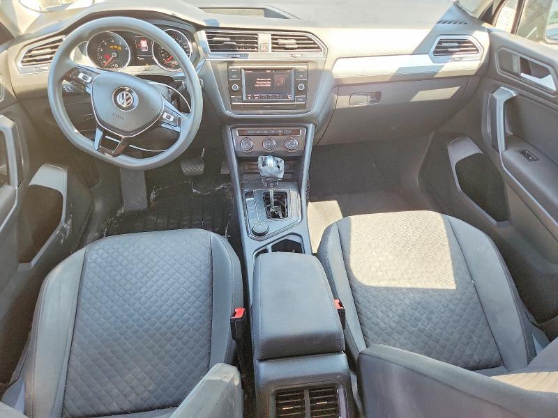 56598796 :رقم المزاد ، 3VV0B7AX5KM118285 vin ، 2019 Volkswagen Tiguan مزاد بيع