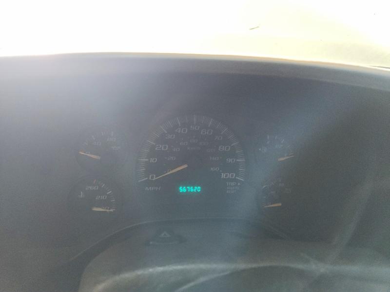 57189976 :رقم المزاد ، 1GCFG15XX51129950 vin ، 2005 Chevrolet Express G1500 مزاد بيع
