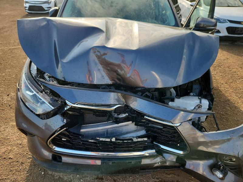 Продажа на аукционе авто 2021 Toyota Highlander, vin: 5TDDZRBH4MS159525, номер лота: 57881036