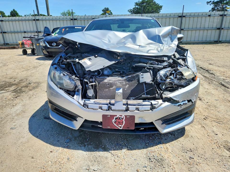 58632586 :رقم المزاد ، 2HGFC4B57HH309846 vin ، 2017 Honda Civic مزاد بيع