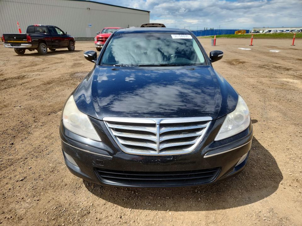 Продажа на аукционе авто 2011 Hyundai Genesis, vin: KMHGC4DE5BU142175, номер лота: 56108606