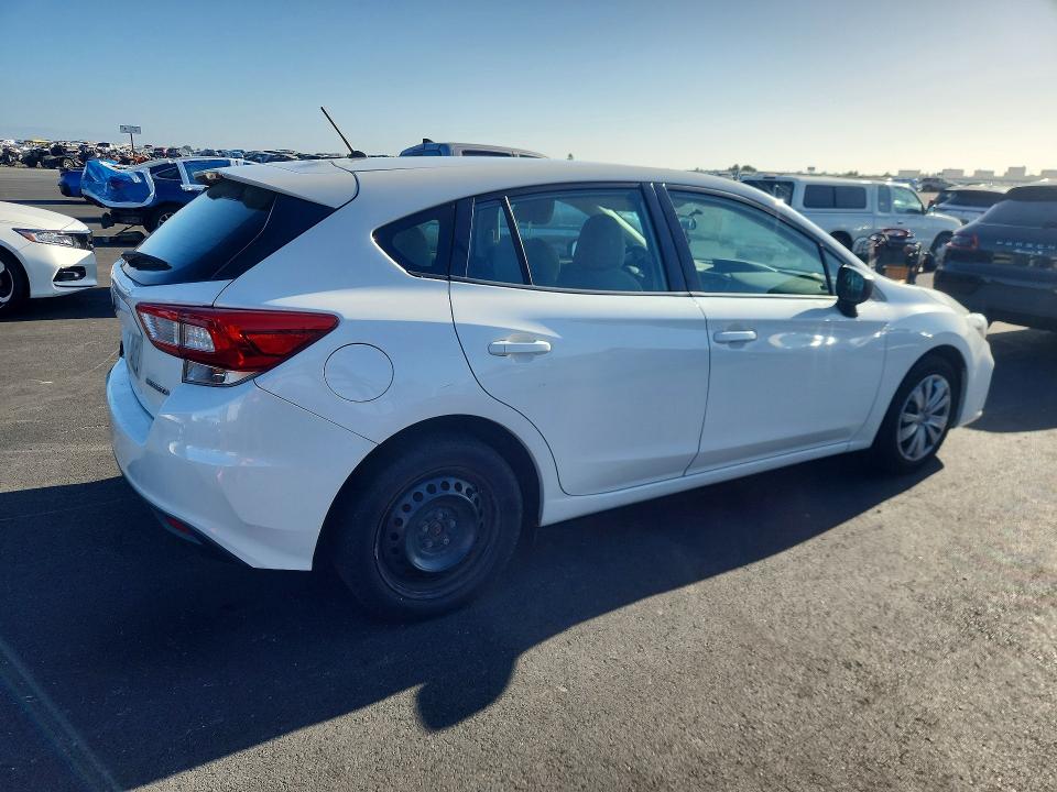 59141476 :رقم المزاد ، 4S3GTAA64J3707083 vin ، 2018 Subaru Impreza مزاد بيع