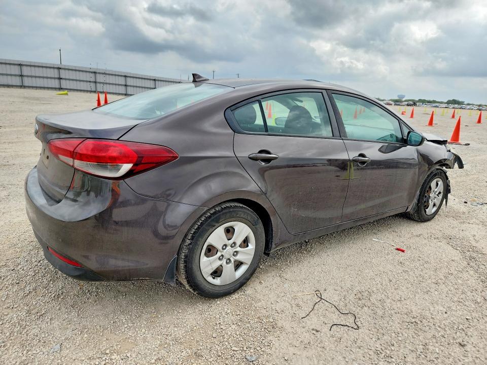 Aukcja sprzedaży 2017 Kia Forte, vin: 3KPFK4A71HE016461, numer aukcji: 57957156